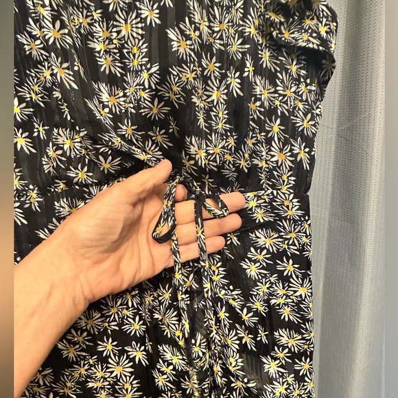 1/2off Rushed front with tie sleeveless Sam Edelman dress 14 daisy print - Picture 11 of 12